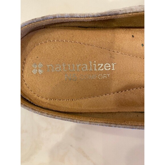 Naturalizer Cream Mules with Silver Accents - Picture 9 of 12